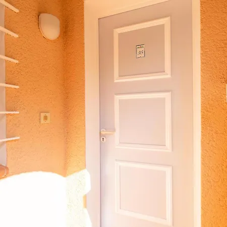 Apartment Le Hameau De Cap Esterel - Maeva - 2 Pieces 4 Personnes - Prestige Mae-3634 *